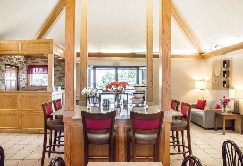 ホテル Comfort Inn