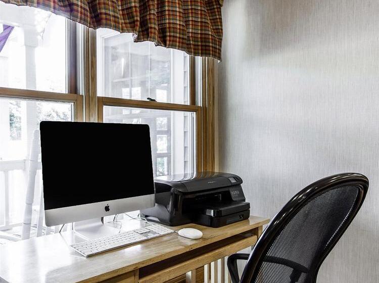 Отель Comfort Inn Brunswick