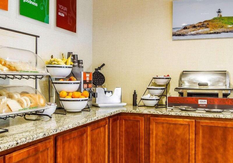 Отель Comfort Inn Brunswick