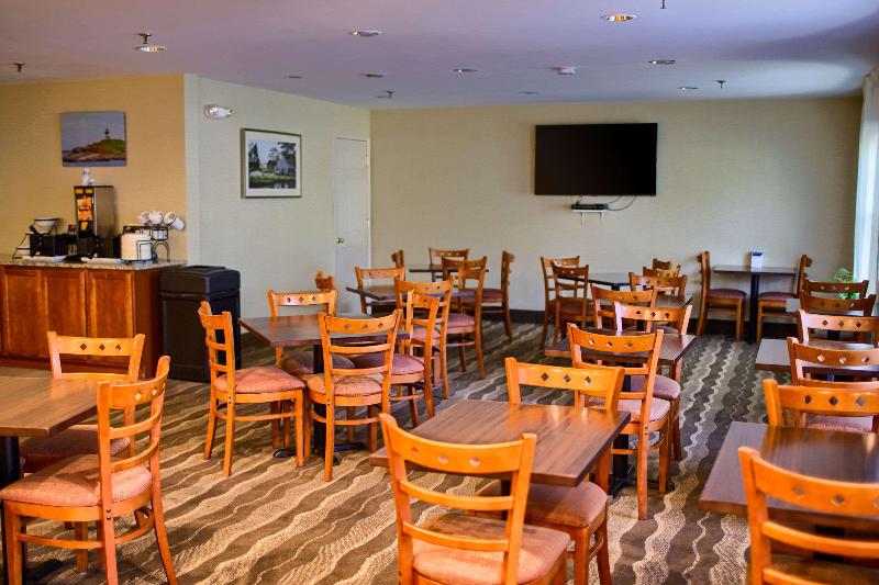 Отель Comfort Inn Brunswick