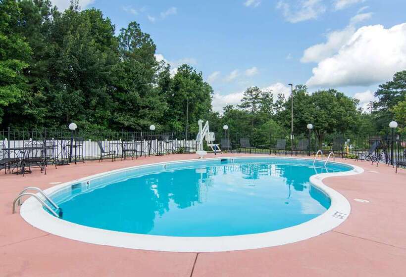 فندق Comfort Inn Chester  Richmond South