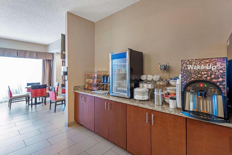 ホテル Comfort Inn Elizabeth City Near University