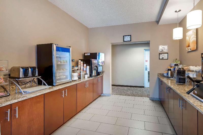 ホテル Comfort Inn Elizabeth City Near University