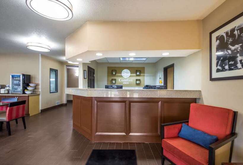 Отель Quality Inn & Suites