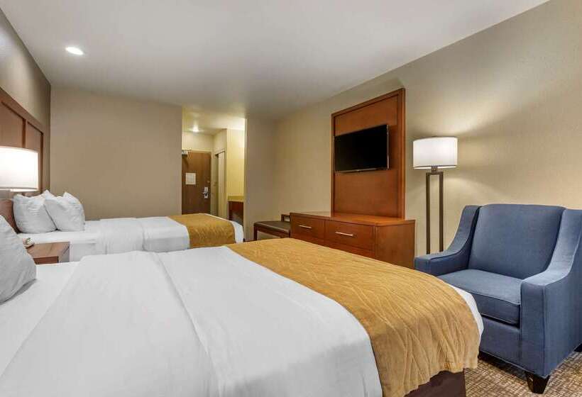 هتل Comfort Inn I17 & I40