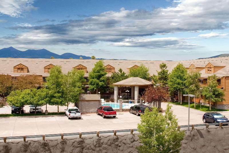 هتل Comfort Inn I17 & I40