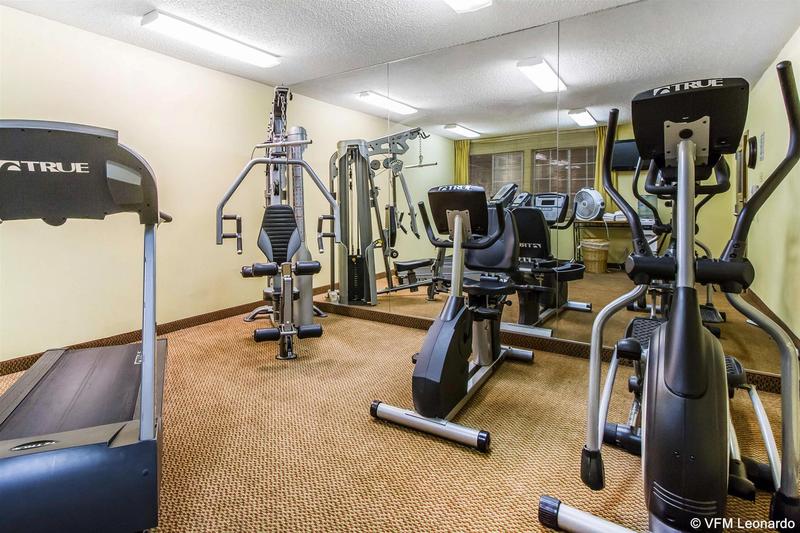 هتل Comfort Inn I17 & I40