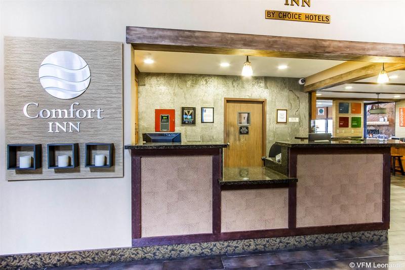 هتل Comfort Inn I17 & I40