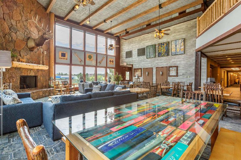 هتل Comfort Inn I17 & I40