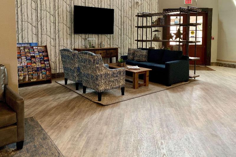 هتل Comfort Inn I17 & I40