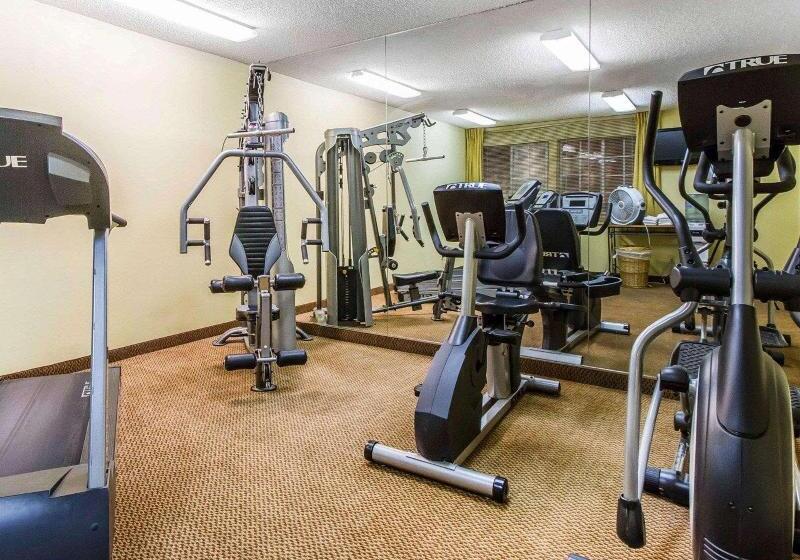 هتل Comfort Inn I17 & I40