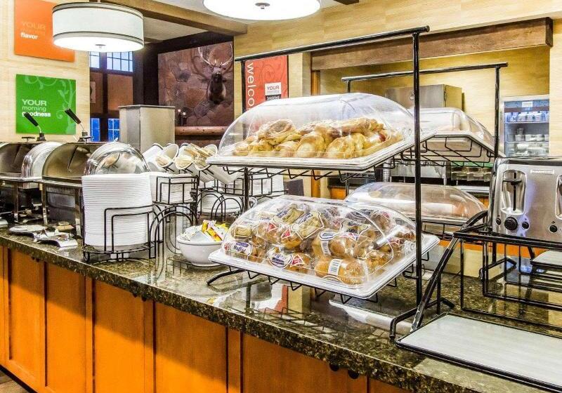 هتل Comfort Inn I17 & I40