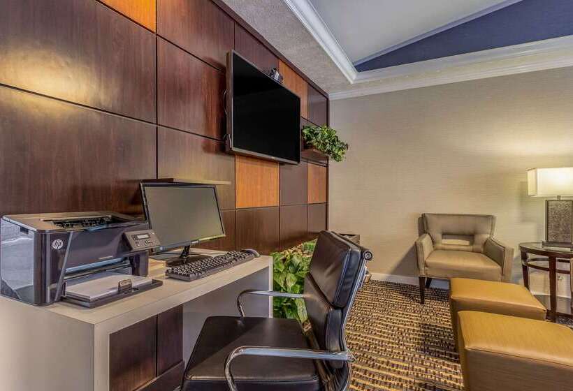 فندق Comfort Inn