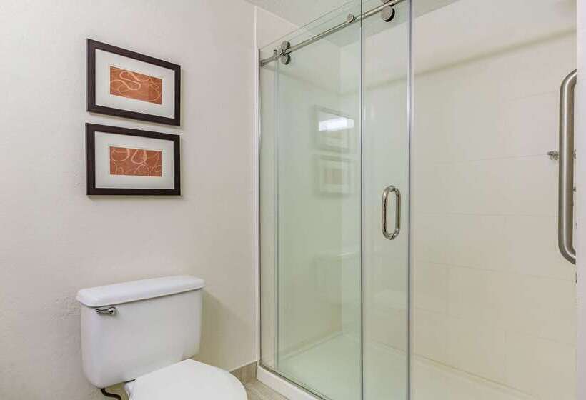 فندق Comfort Inn