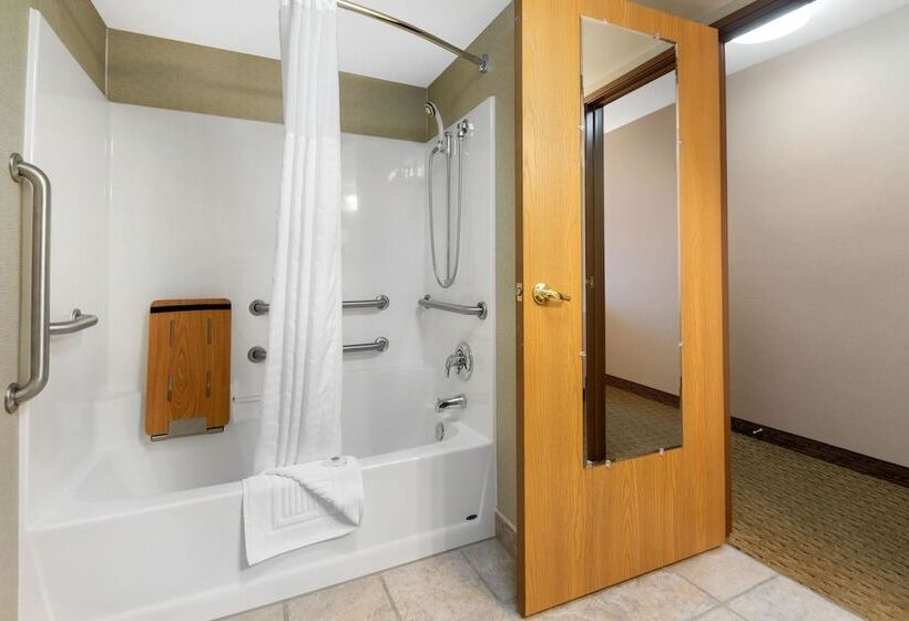 فندق Comfort Inn