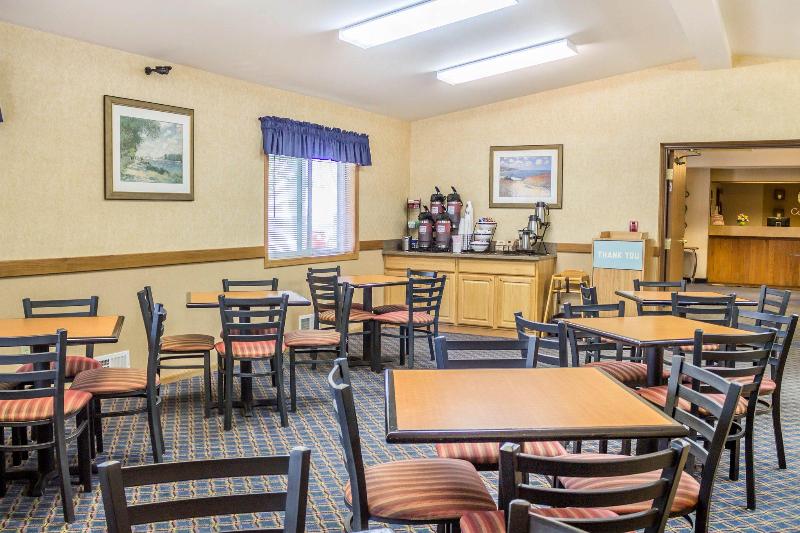 בית מלון כפרי Comfort Inn