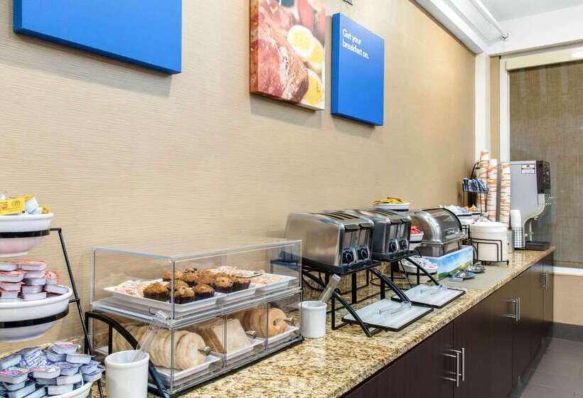 ホテル Comfort Inn Msp Airport  Mall Of America