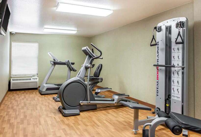 בית מלון כפרי Comfort Inn & Suites Near Fallon Naval Air Station