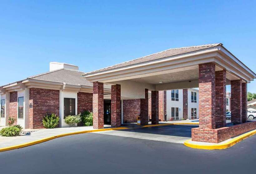 בית מלון כפרי Comfort Inn & Suites Near Fallon Naval Air Station