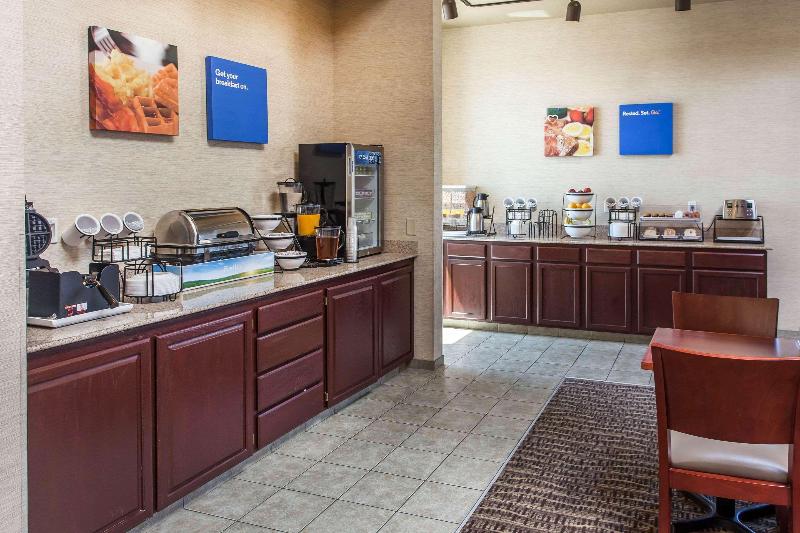 בית מלון כפרי Comfort Inn & Suites Near Fallon Naval Air Station