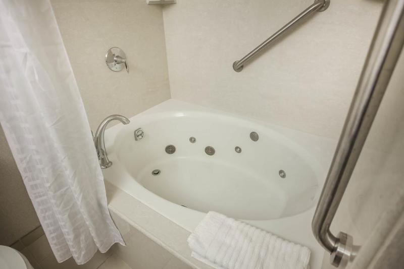 בית מלון כפרי Comfort Inn & Suites Near Fallon Naval Air Station