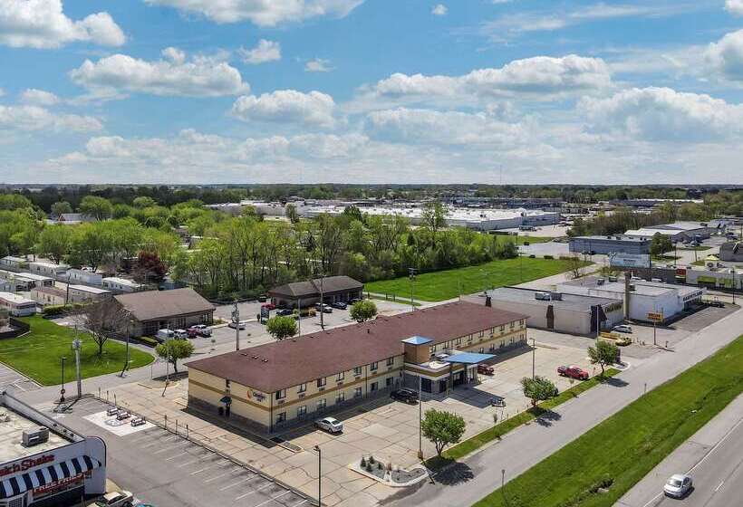 فندق Comfort Inn Near Kokomo Speedway