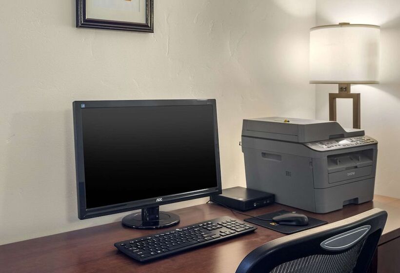 ホテル Comfort Inn & Suites Beaver   Interstate 15 North