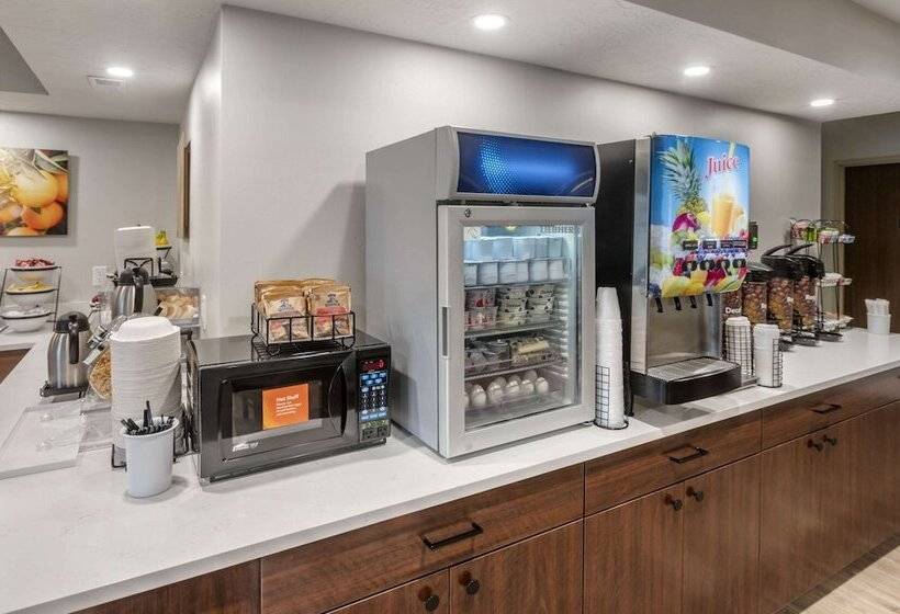 ホテル Comfort Inn & Suites Beaver   Interstate 15 North