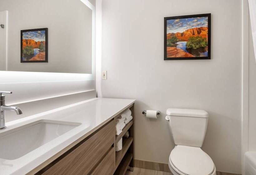 ホテル Comfort Inn & Suites Beaver   Interstate 15 North