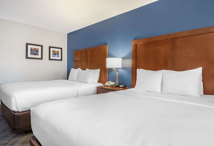 ホテル Comfort Inn & Suites Beaver   Interstate 15 North