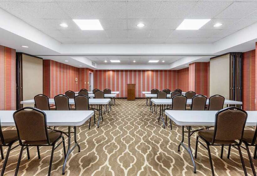 فندق Comfort Inn & Suites Clemson  University Area