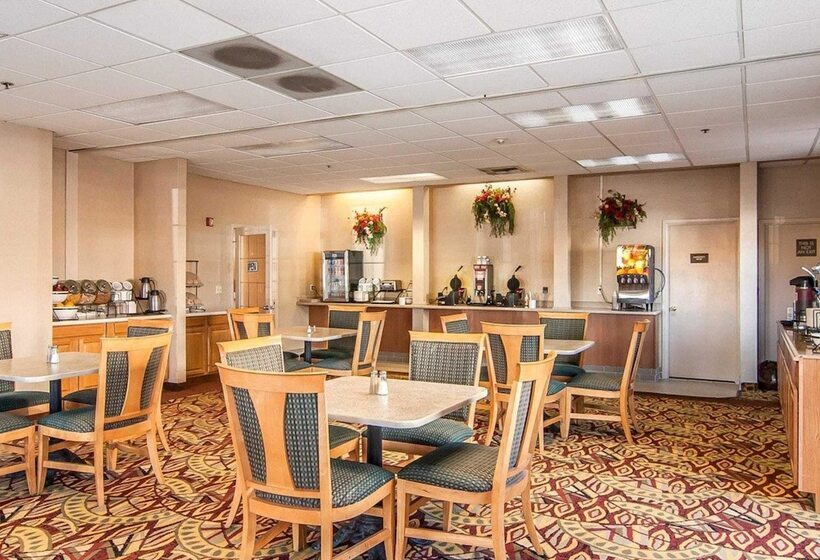 فندق Comfort Inn & Suites