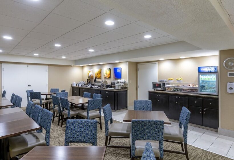 هتل Comfort Inn University Durham  Chapel Hill