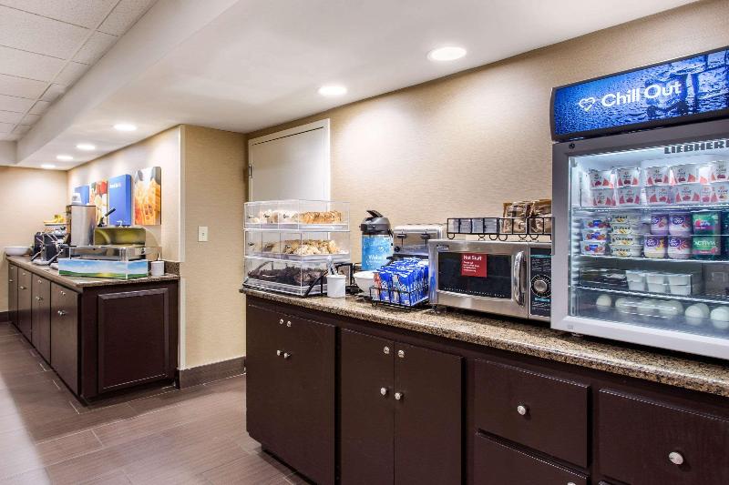 هتل Comfort Inn University Durham  Chapel Hill