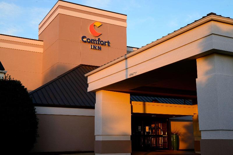 هتل Comfort Inn University Durham  Chapel Hill