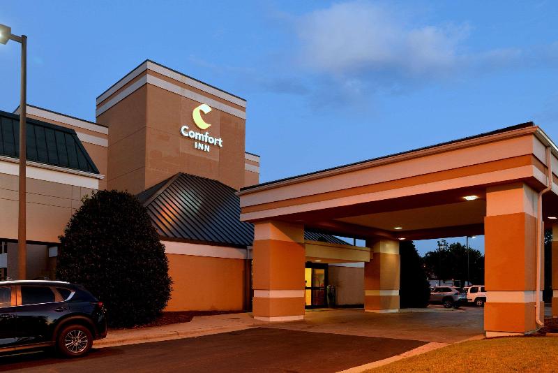 هتل Comfort Inn University Durham  Chapel Hill