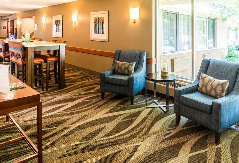 فندق Comfort Inn West