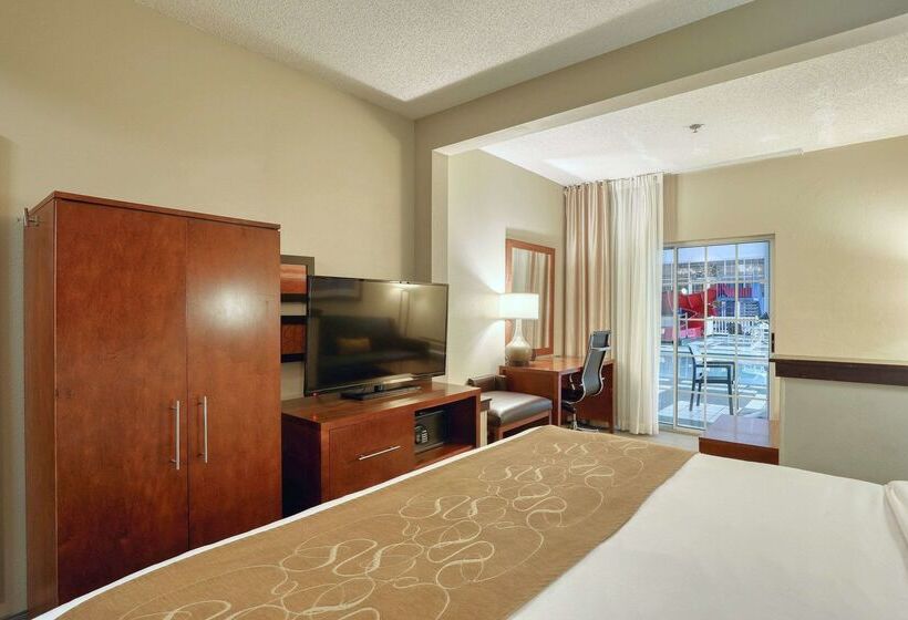 酒店 Comfort Suites Appleton Airport