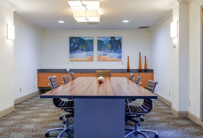 호텔 Comfort Suites Baton Rouge South I 10