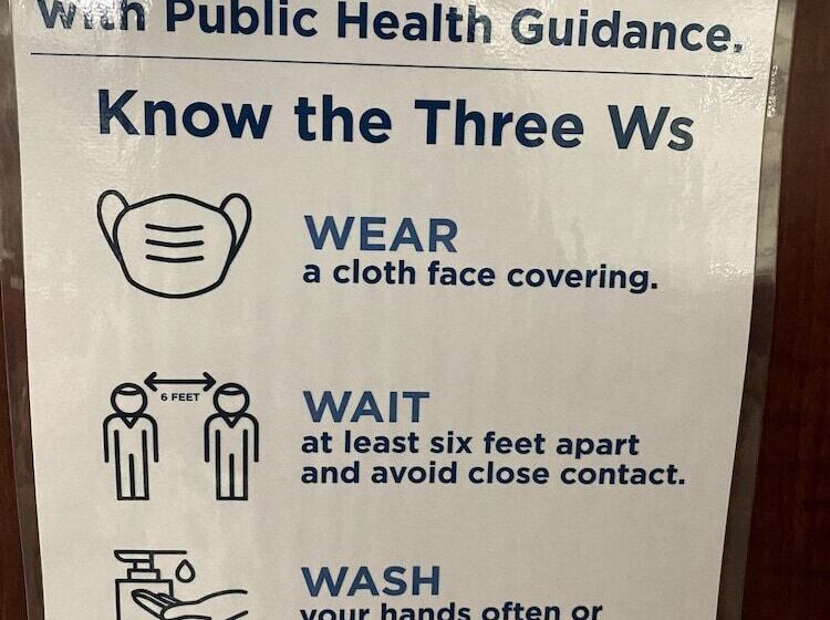 فندق Comfort Suites Outlet Center