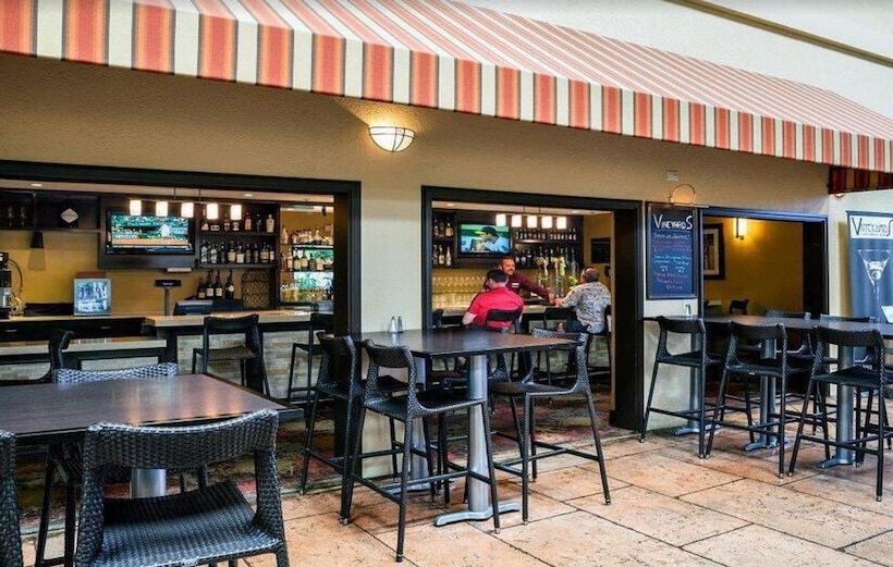 فندق Concord Plaza