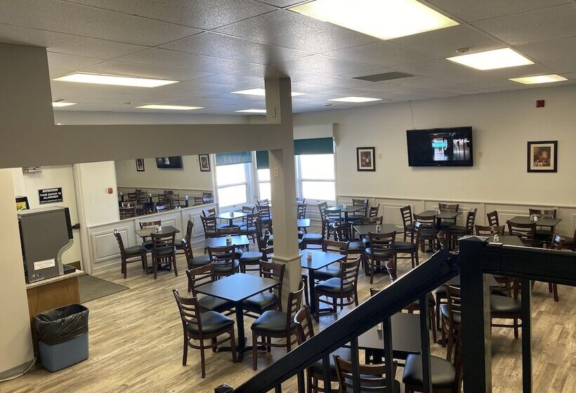 فندق Days Inn By Wyndham Brockville