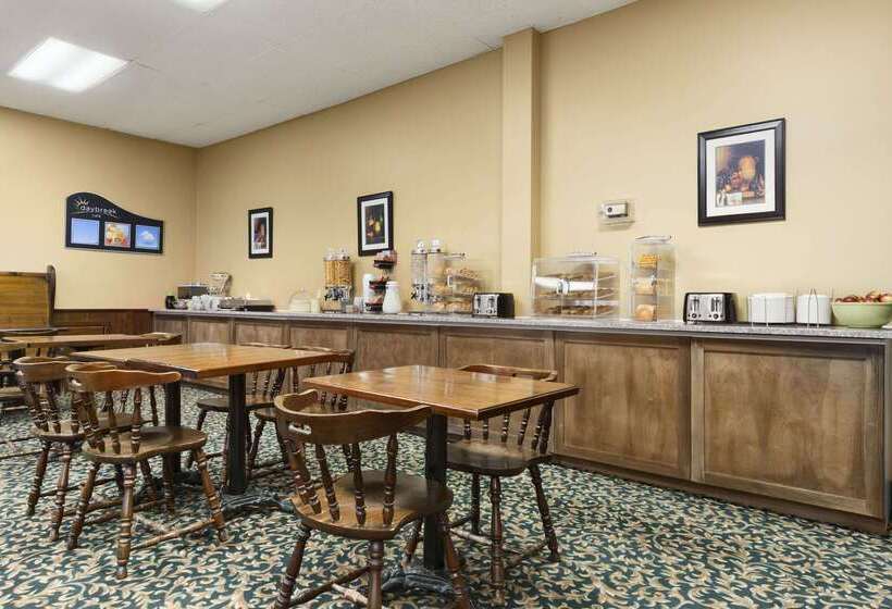 فندق Days Inn By Wyndham Brockville