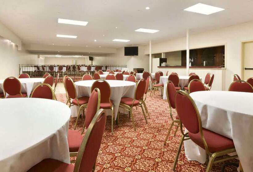 فندق Days Inn By Wyndham Brockville