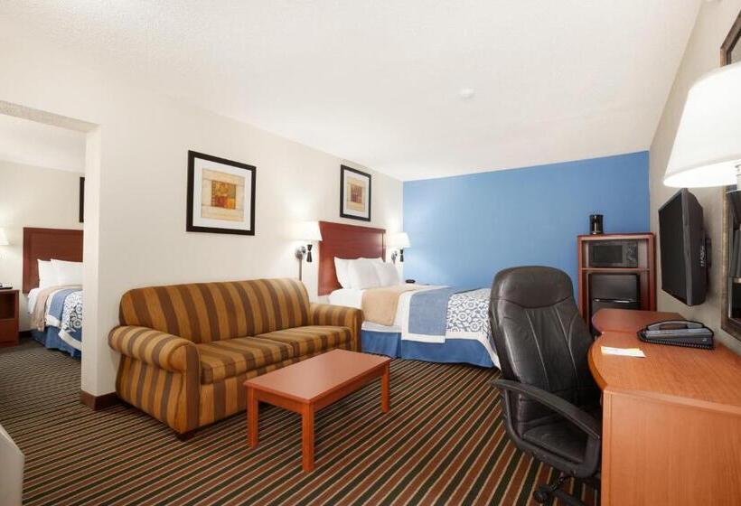 Отель Days Inn By Wyndham Champaign/urbana