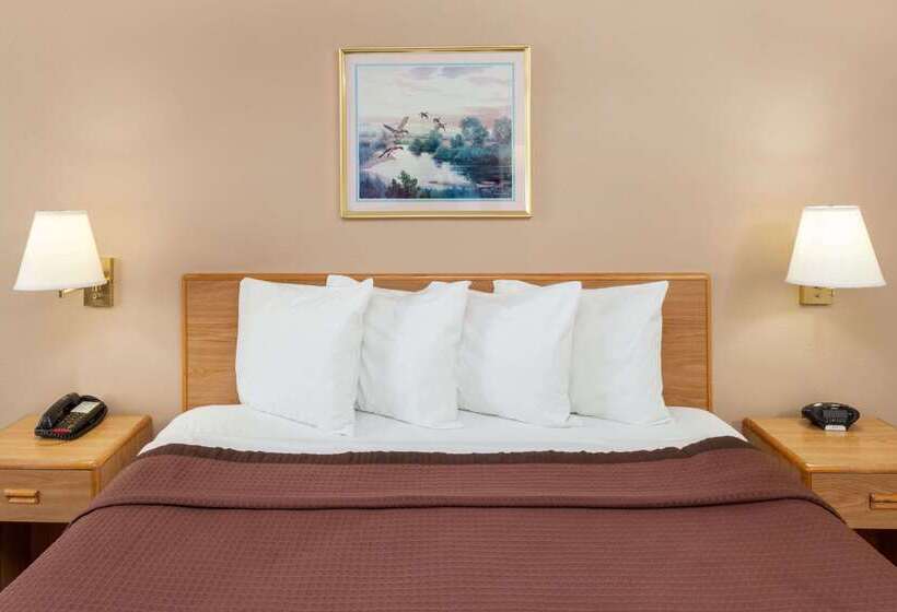 ホテル Days Inn By Wyndham Charleston