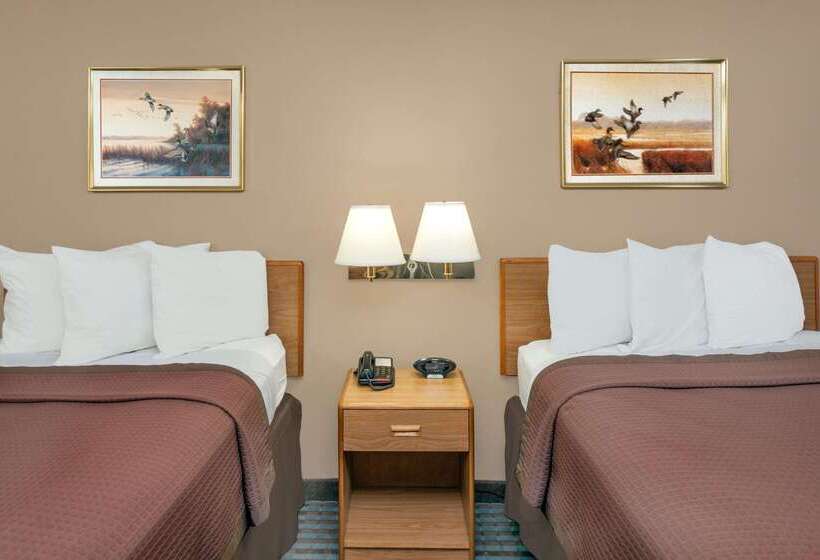 ホテル Days Inn By Wyndham Charleston