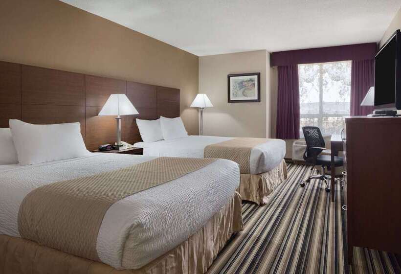 فندق Days Inn By Wyndham Dalhousie