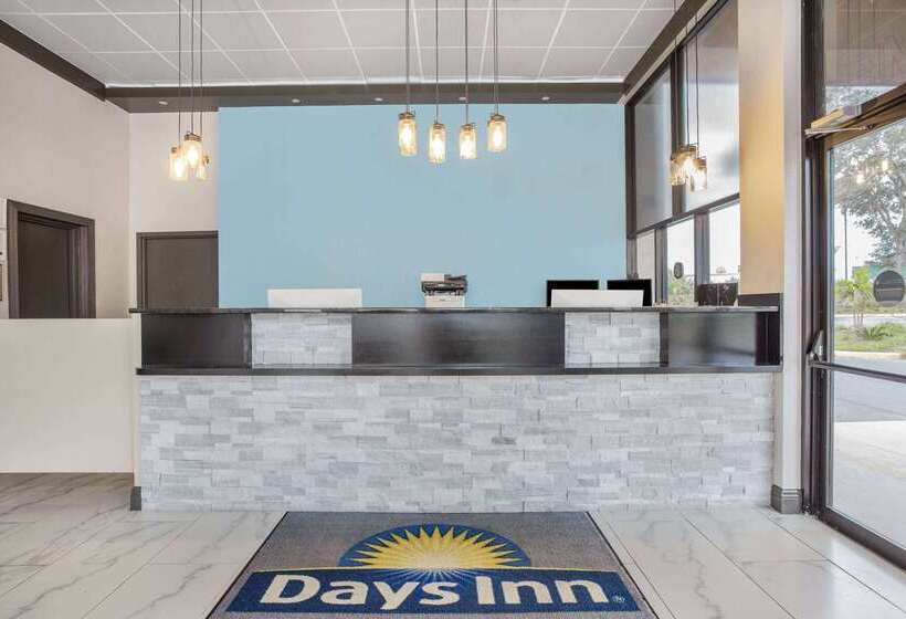 酒店 Days Inn By Wyndham N Orlando/casselberry
