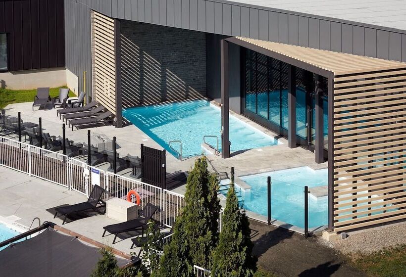 Delta Hotels By Marriott Mont Sainte Anne, Resort & Convention Center